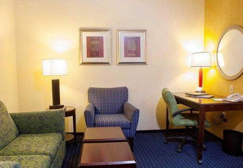 Springhill Suites By Marriott Savannah I-95 South Georgetown Exterior foto